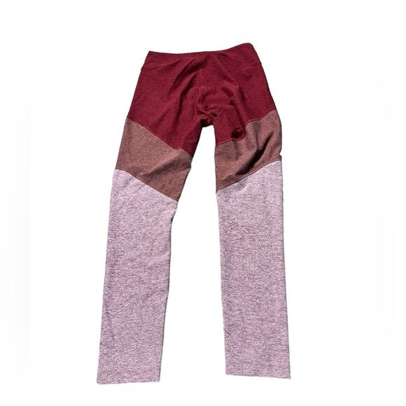Outdoor Voices Red and Pink Colorblock Leggings size Medium - Picture 2 of 5